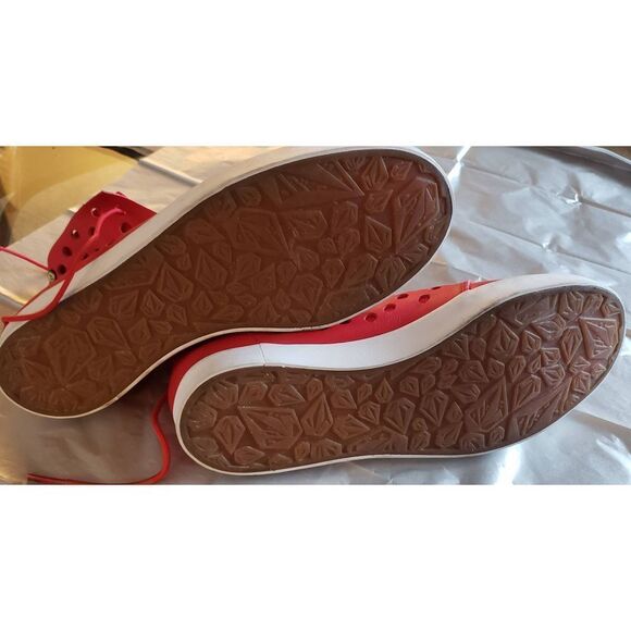 VOLCOM PERFORATED RED LEATHER HIGH TOP SIZE 7 SPECIAL RARE SAMPLE - Picture 9 of 12